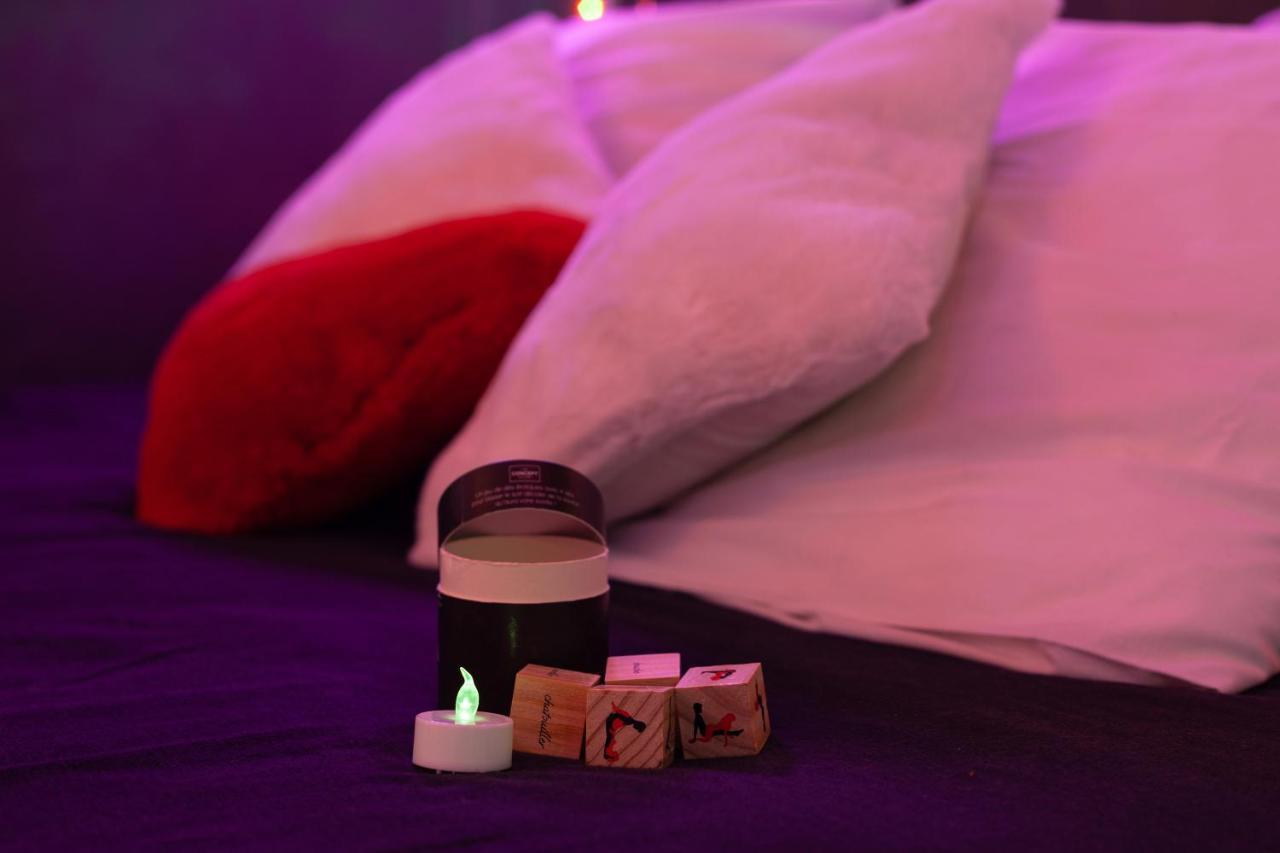 Love Room Avec Balneo Τουλόν Εξωτερικό φωτογραφία