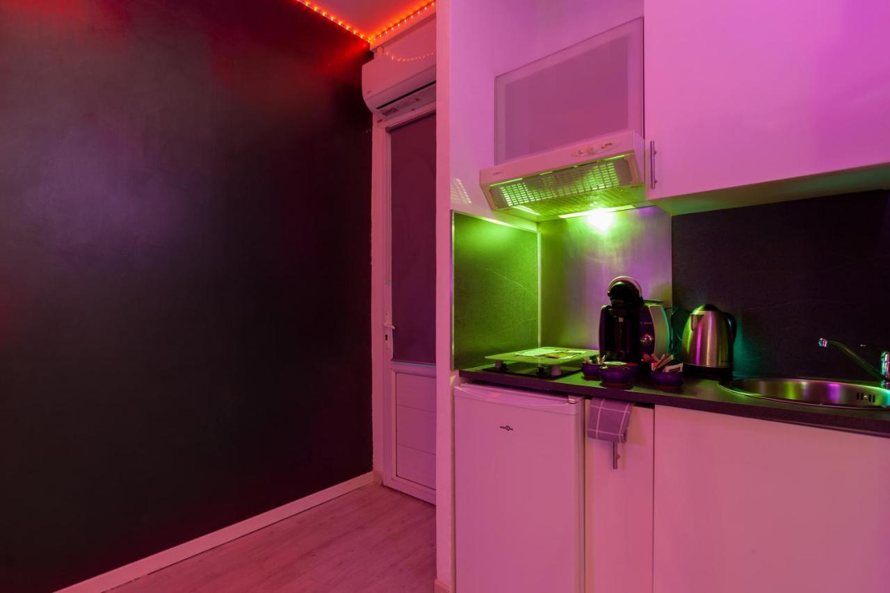 Love Room Avec Balneo Τουλόν Εξωτερικό φωτογραφία