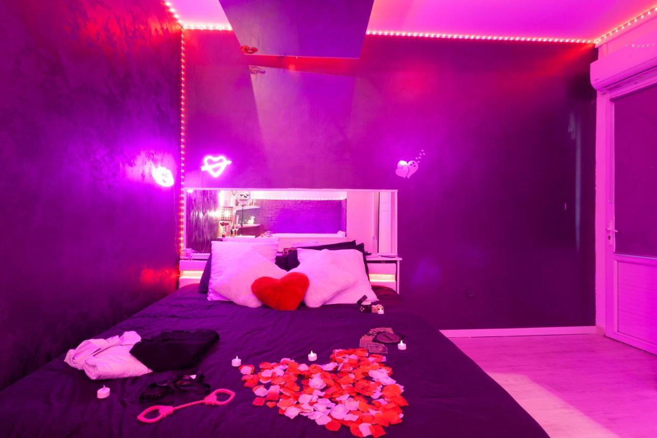 Love Room Avec Balneo Τουλόν Εξωτερικό φωτογραφία