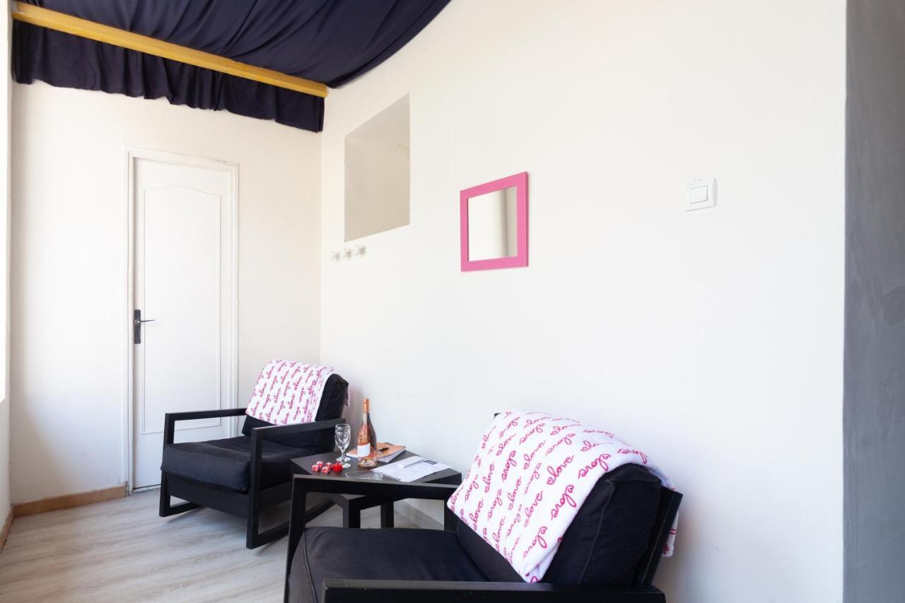 Love Room Avec Balneo Τουλόν Εξωτερικό φωτογραφία