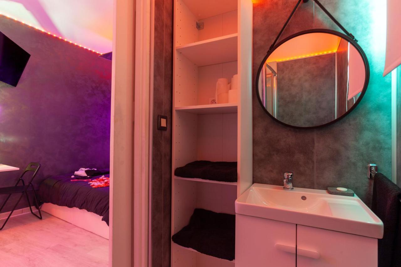 Love Room Avec Balneo Τουλόν Εξωτερικό φωτογραφία